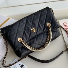 Chanel Shopping Bags